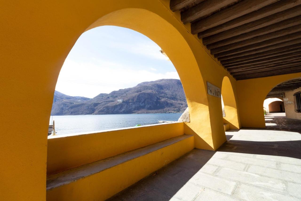 Mamma Ciccia Holiday Home - Lake Front Apartment マンデッロ・デル・ラーリオ エクステリア 写真